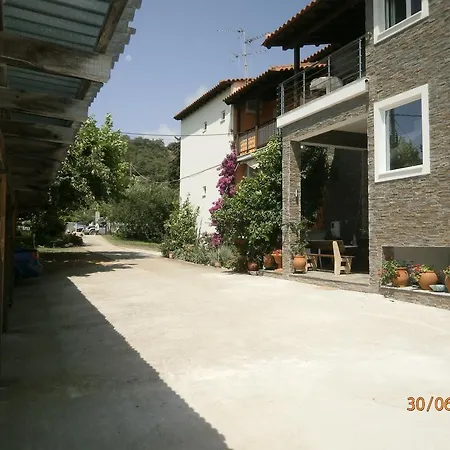 Ioannis Avrades Apartment Agiakampos (Volos)
