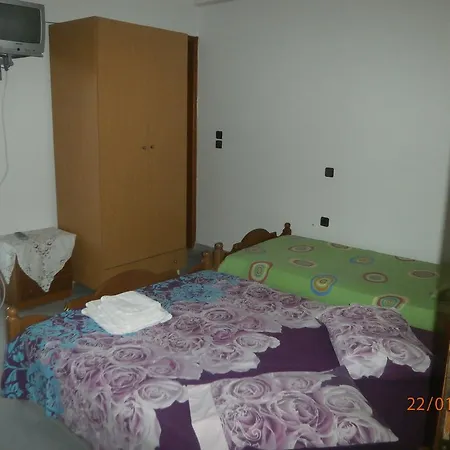 Ioannis Avrades * Agiakampos (Volos)