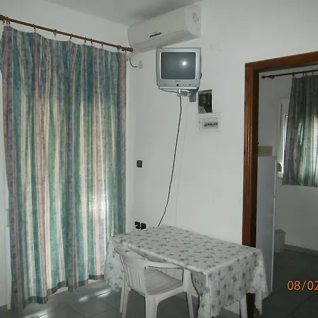 Apartment Ioannis Avrades *